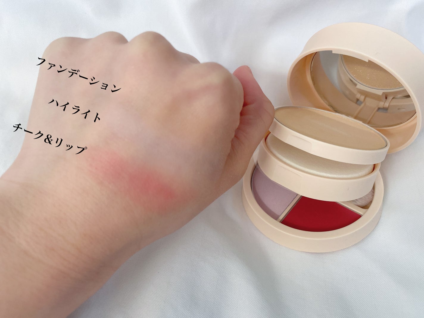 パウダリーファンデーション オーセンティックウーマン ダズリング スキン/ブリリアージュ/パウダーファンデーションを使ったクチコミ(4枚目)