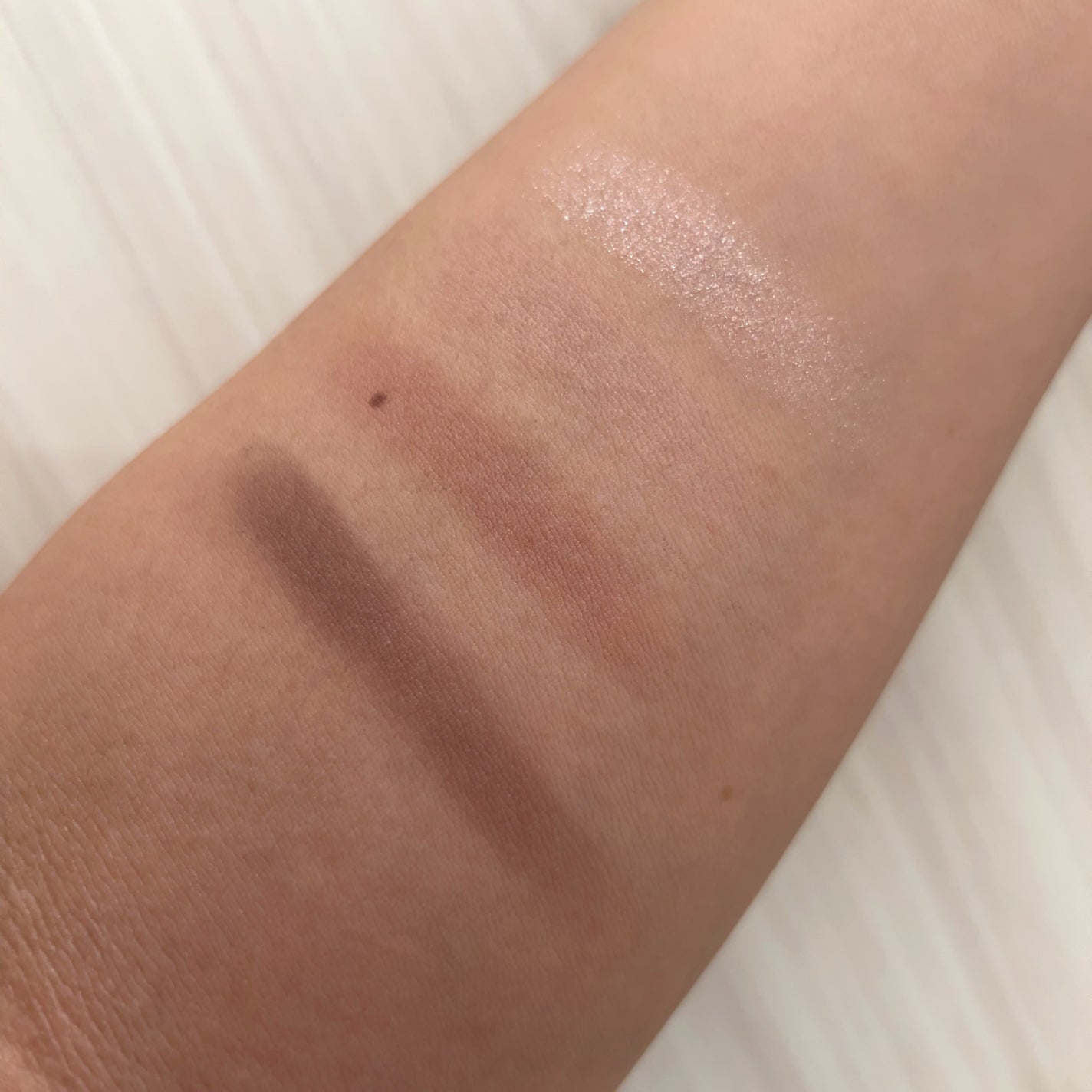 シャインオンステージアイパレット/upink/アイシャドウパレットを使ったクチコミ(4枚目)