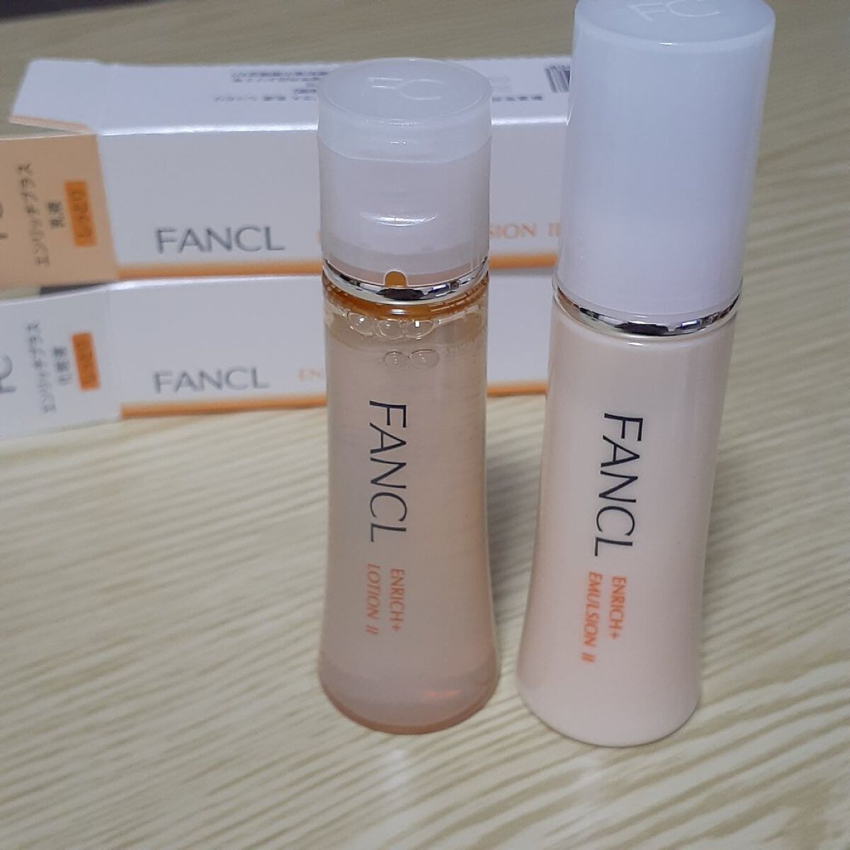 エンリッチプラス 化粧液Ⅱ しっとり <医薬部外品>/ファンケル/化粧水を使ったクチコミ(2枚目)