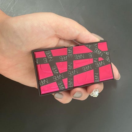 オーガズム ミニアイシャドーパレット/NARS/アイシャドウパレットを使ったクチコミ(2枚目)