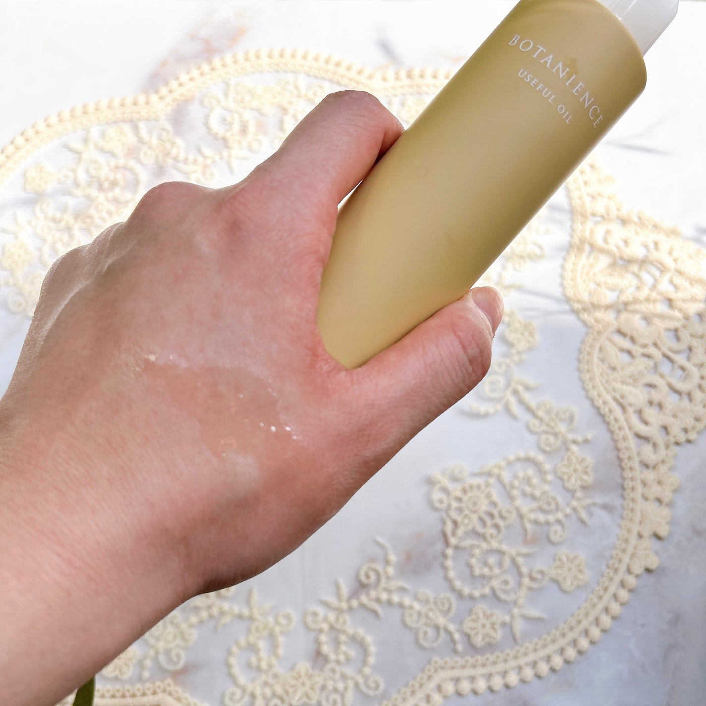 ボタニエンス ストレートヘアオイル モイスト/サンコール/ヘアオイルを使ったクチコミ(7枚目)