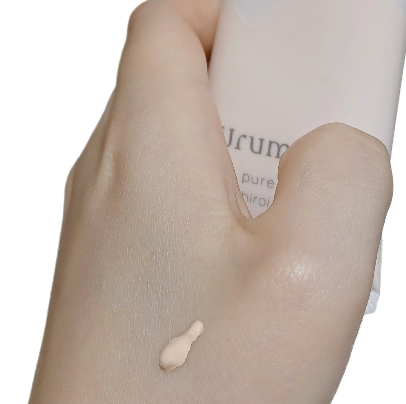 生つや肌おしろい乳液/ウルミナプラス/乳液を使ったクチコミ(3枚目)