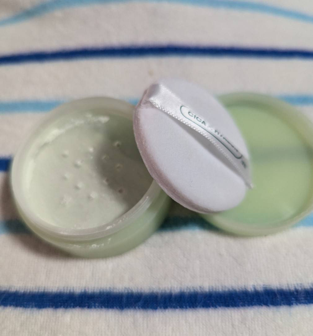 CICA ノーセバムレチAパウダー/VT/ルースパウダーを使ったクチコミ（1枚目）