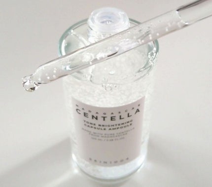 トーンブライトニング カプセルアンプル/SKIN1004/美容液を使ったクチコミ(2枚目)