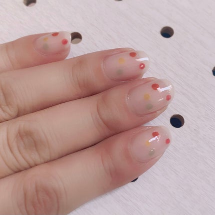 カラフルネイルズ/キャンメイク/マニキュアを使ったクチコミ(5枚目)