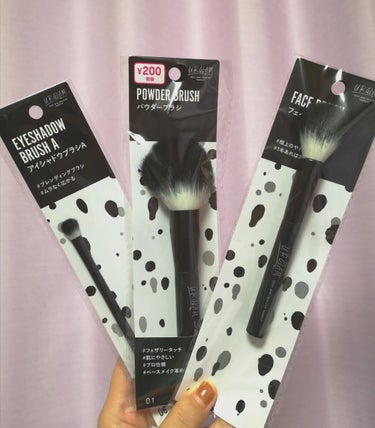 UR GLAM　POWDER BRUSH/U R GLAM/メイクブラシを使ったクチコミ（1枚目）