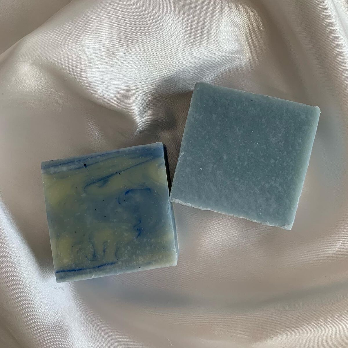 藍の石けん サボンドブルー/エル・カレア/ボディ石鹸を使ったクチコミ（2枚目）