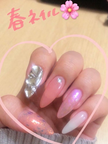 💅New nail💅


少し前にネイル変えました💗
まだギリギリ春？なのでピンクメインで🌷♡


使用したものは写真載せています🤳

✔️プチプラ　　イージーオフベース
✔️プチプラ　　グラシエルトッ