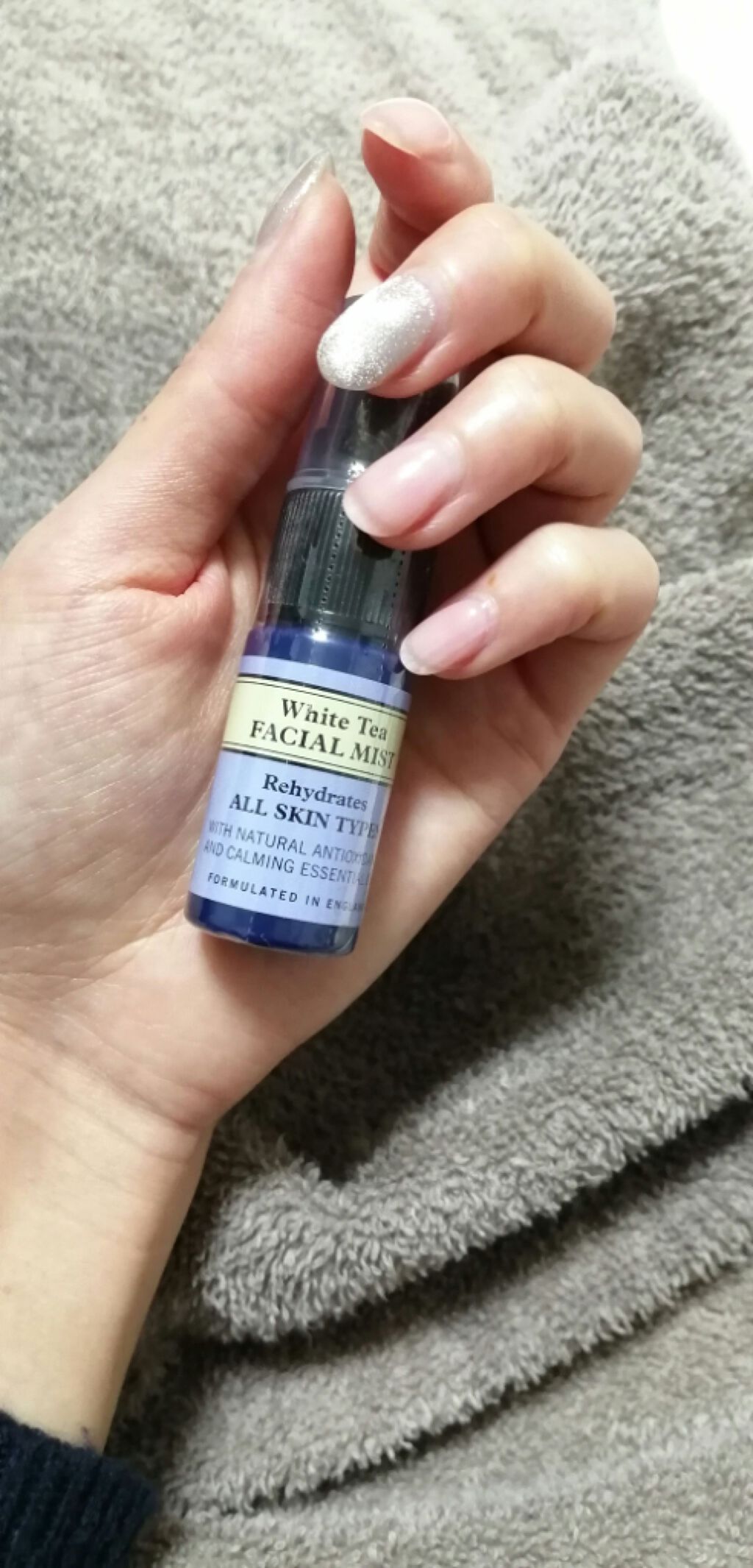 ホワイトティフェイシャルミスト/ニールズヤード レメディーズ/ミスト状化粧水を使ったクチコミ（2枚目）