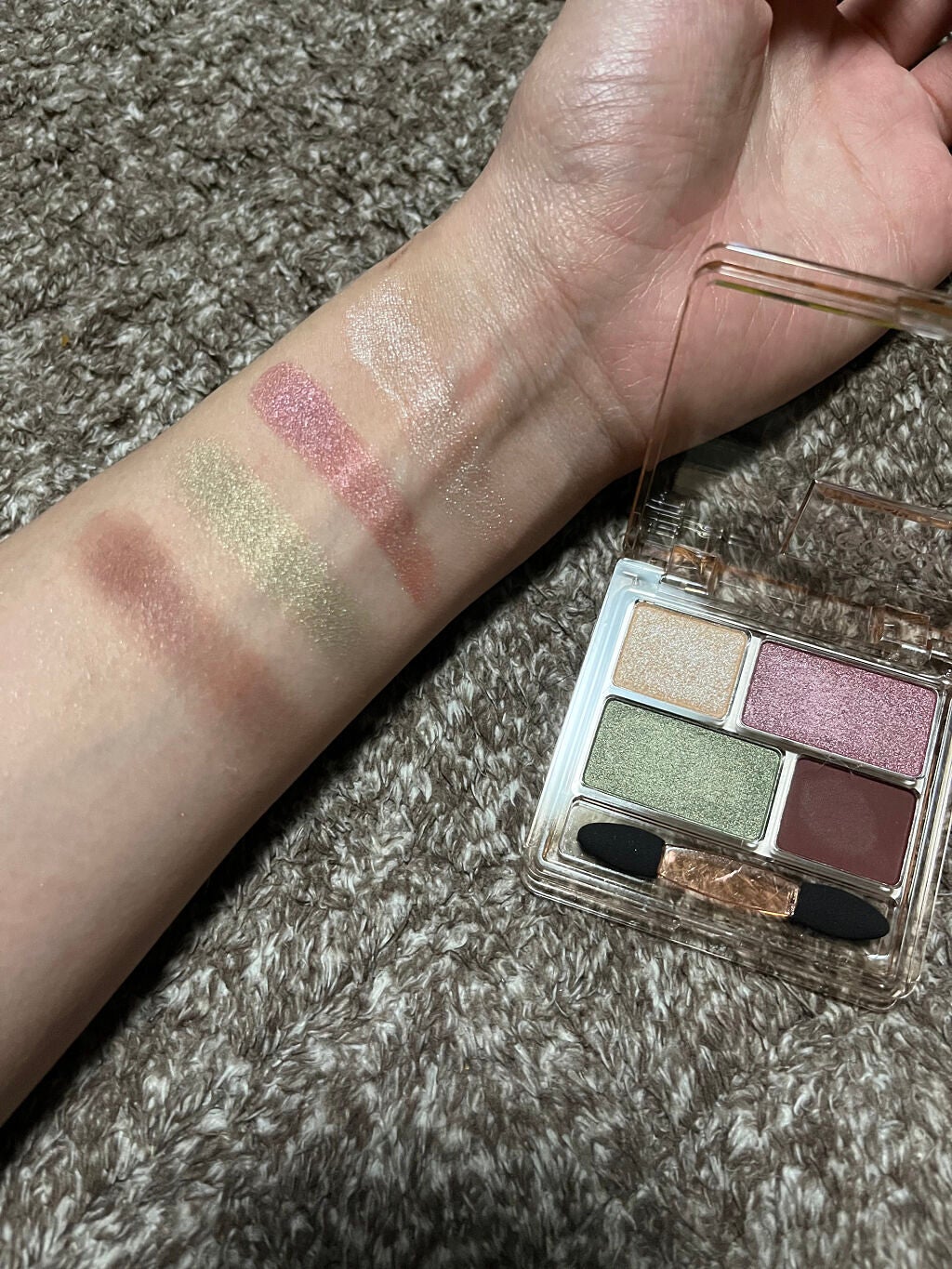 リラクシーアイシャドウ/GENE TOKYO/アイシャドウパレットを使ったクチコミ(4枚目)