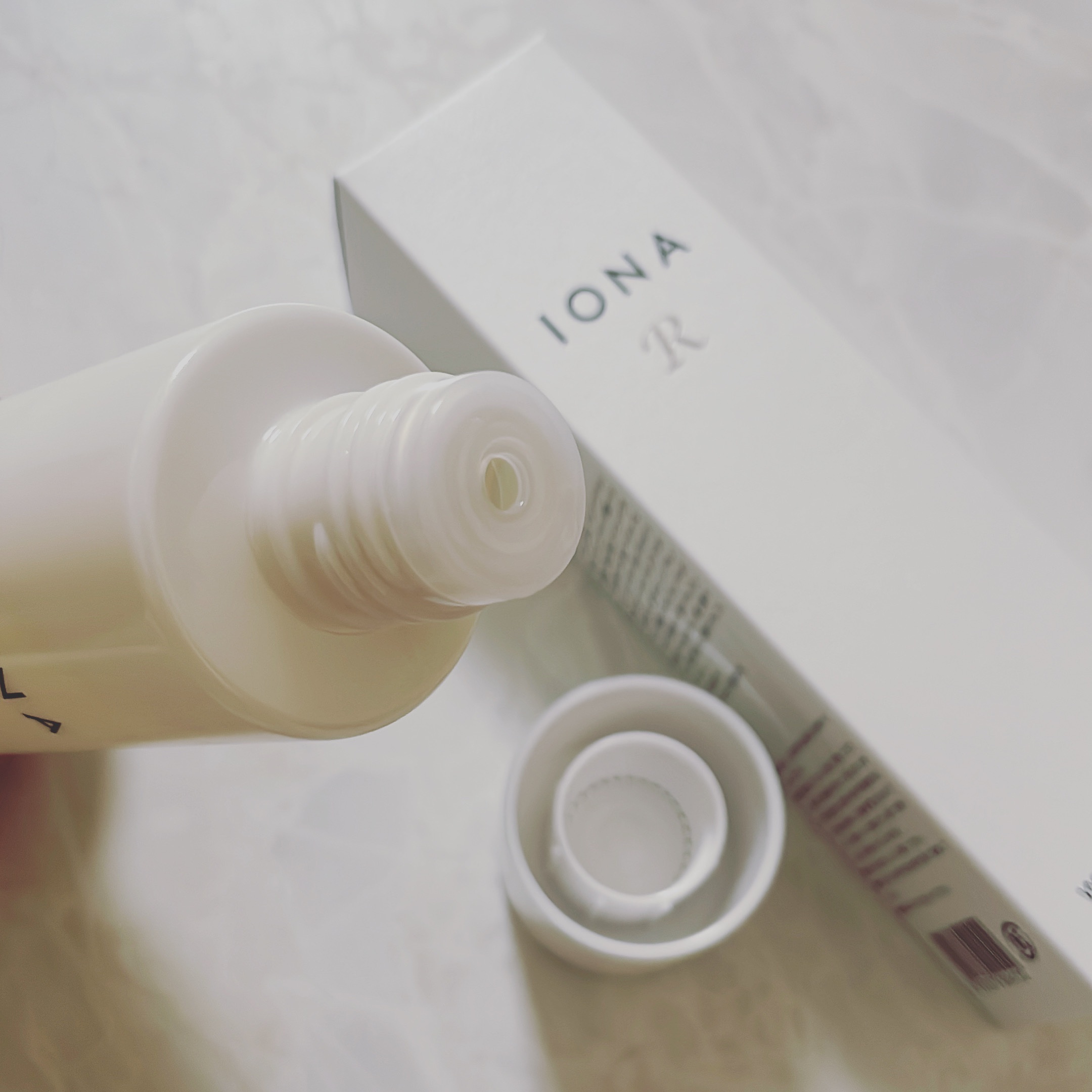 ホワイトニング トナー/イオナR (イオナアール)/化粧水を使ったクチコミ（3枚目）