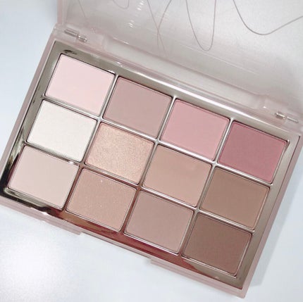 ソフトブラーリングアイパレット/wakemake/アイシャドウパレットを使ったクチコミ(2枚目)