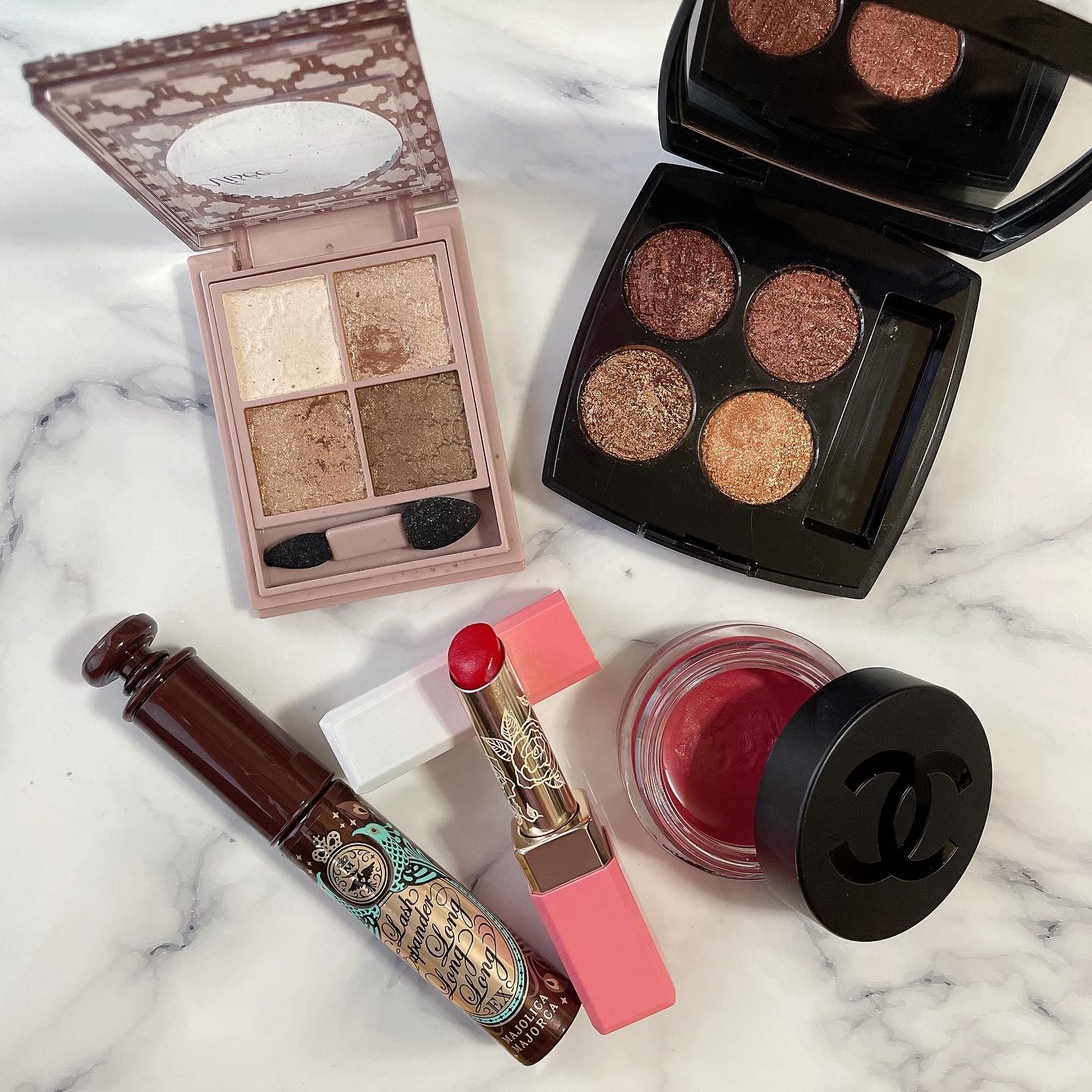 マニフィカトゥールレーブルｎ 103 Legend of Rouge (2023限定)/クレ・ド・ポー ボーテ/リップバームを使ったクチコミ（1枚目）