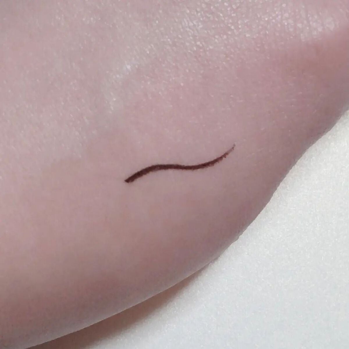 エーメイク マットリキッドアイライナー /A/mAke/リキッドアイライナーを使ったクチコミ(5枚目)