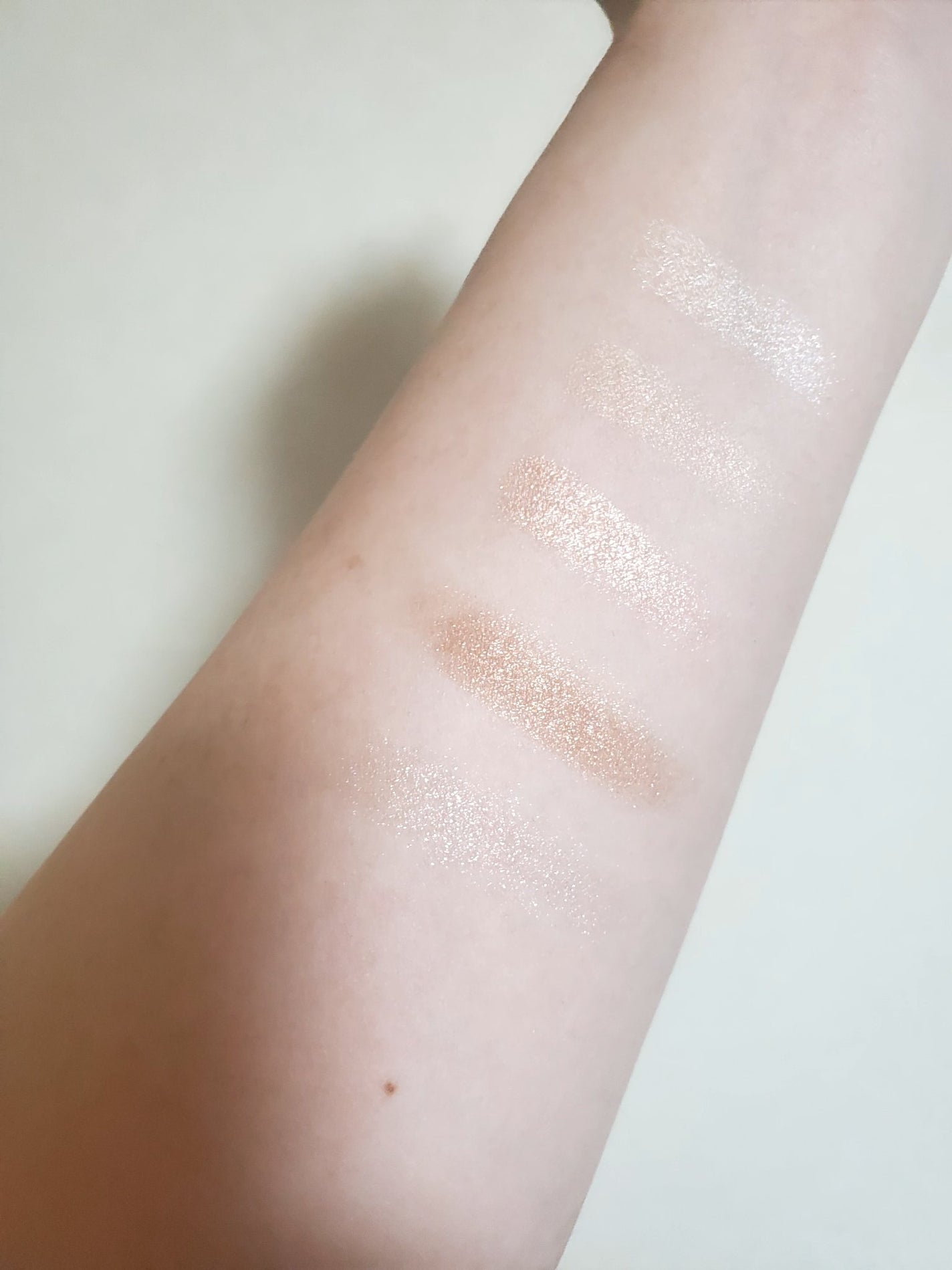 インウイ アイズ/INOUI/アイシャドウパレットを使ったクチコミ(5枚目)