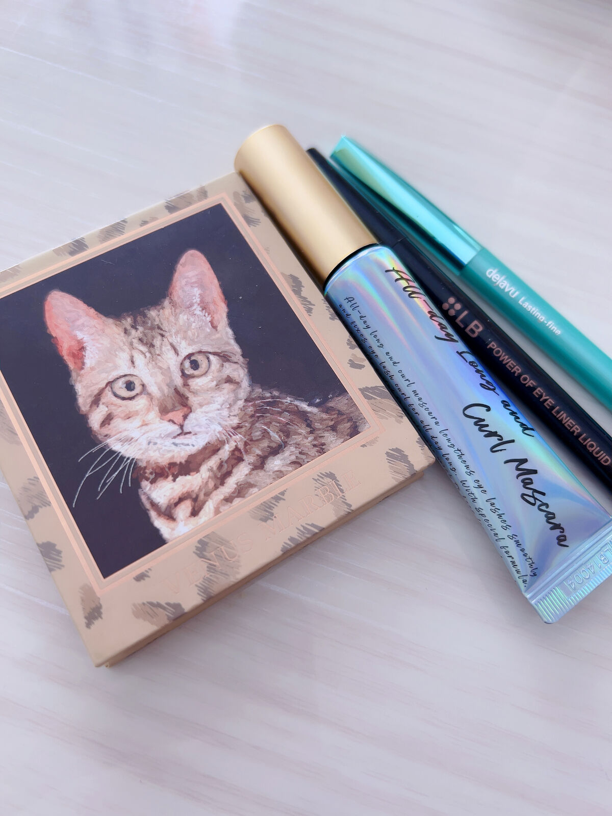 「密着アイライナー」クリームペンシル/デジャヴュ/ペンシルアイライナーを使ったクチコミ（2枚目）