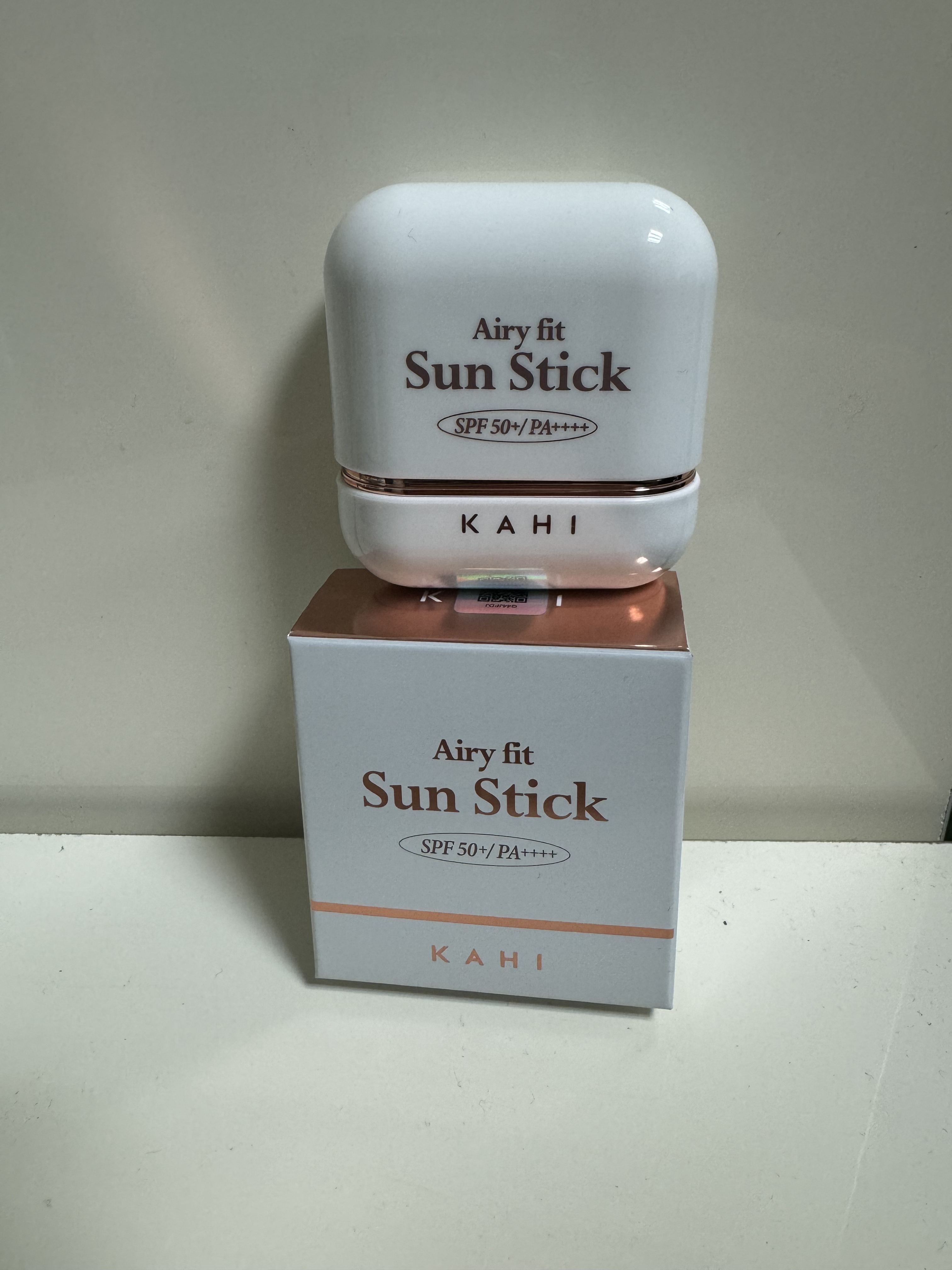 エアリーフィットサンスティック/KAHI/日焼け止めスティックを使ったクチコミ（1枚目）