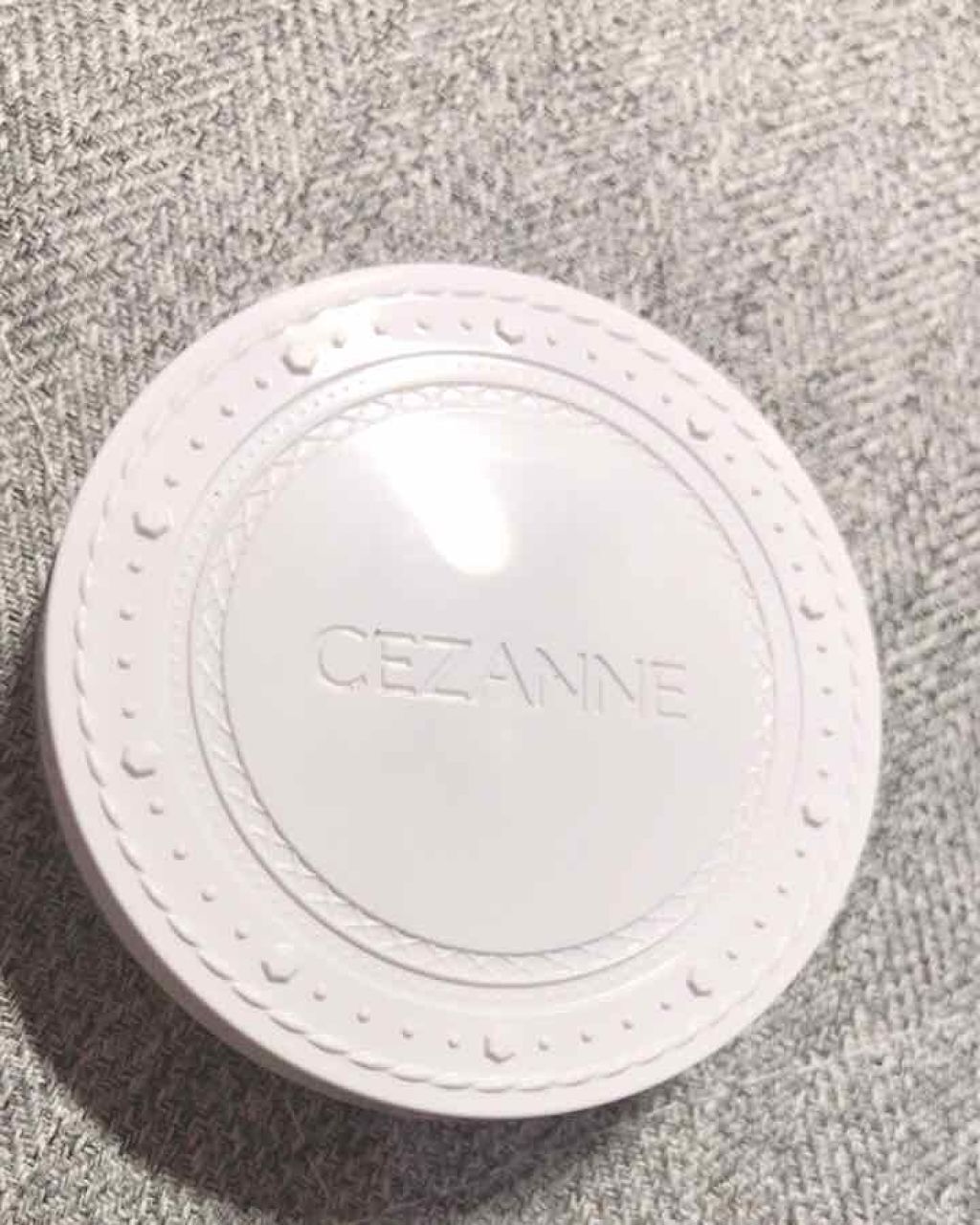 UVクリアフェイスパウダー/CEZANNE/プレストパウダーを使ったクチコミ（1枚目）