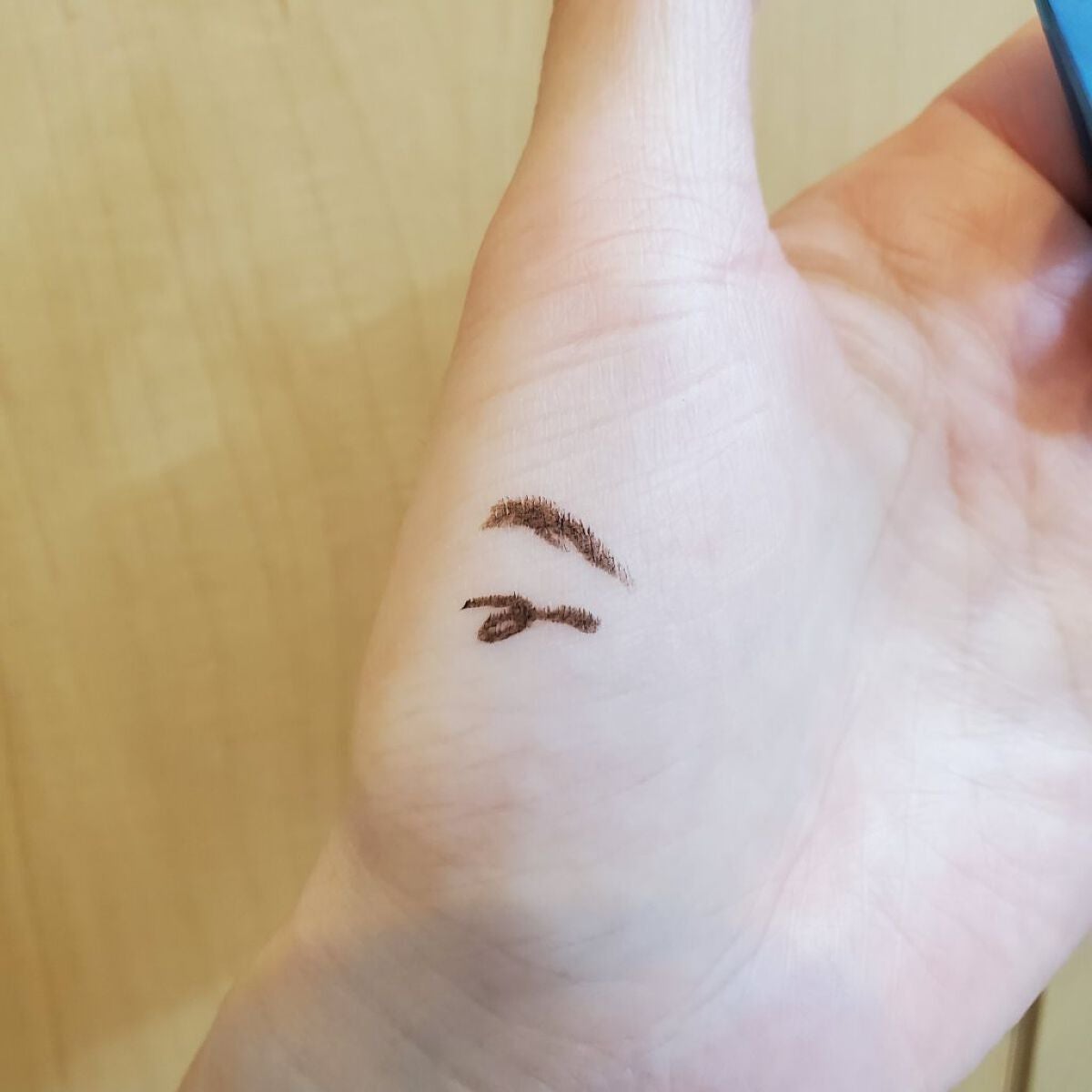 「密着アイライナー」極細クリームペンシル/デジャヴュ/ペンシルアイライナーを使ったクチコミ(5枚目)