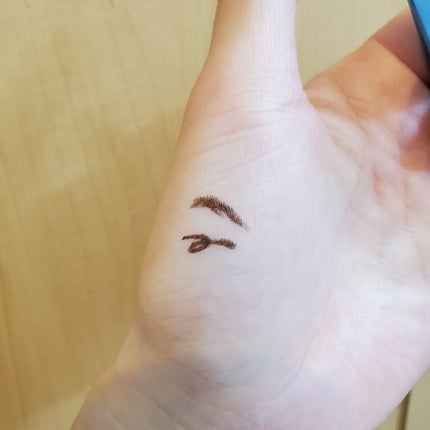「密着アイライナー」極細クリームペンシル/デジャヴュ/ペンシルアイライナーを使ったクチコミ(5枚目)