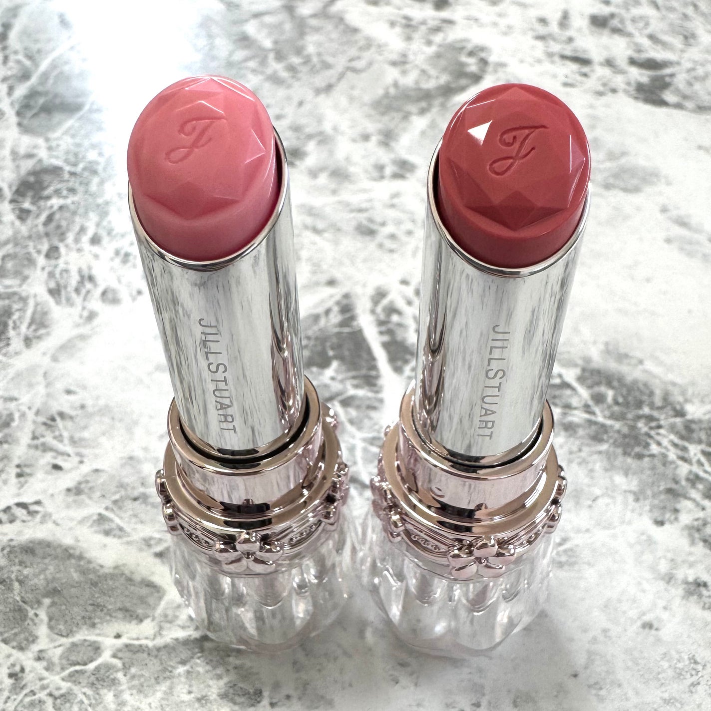 ジルスチュアート リップブロッサム バーム/JILL STUART/口紅を使ったクチコミ(3枚目)