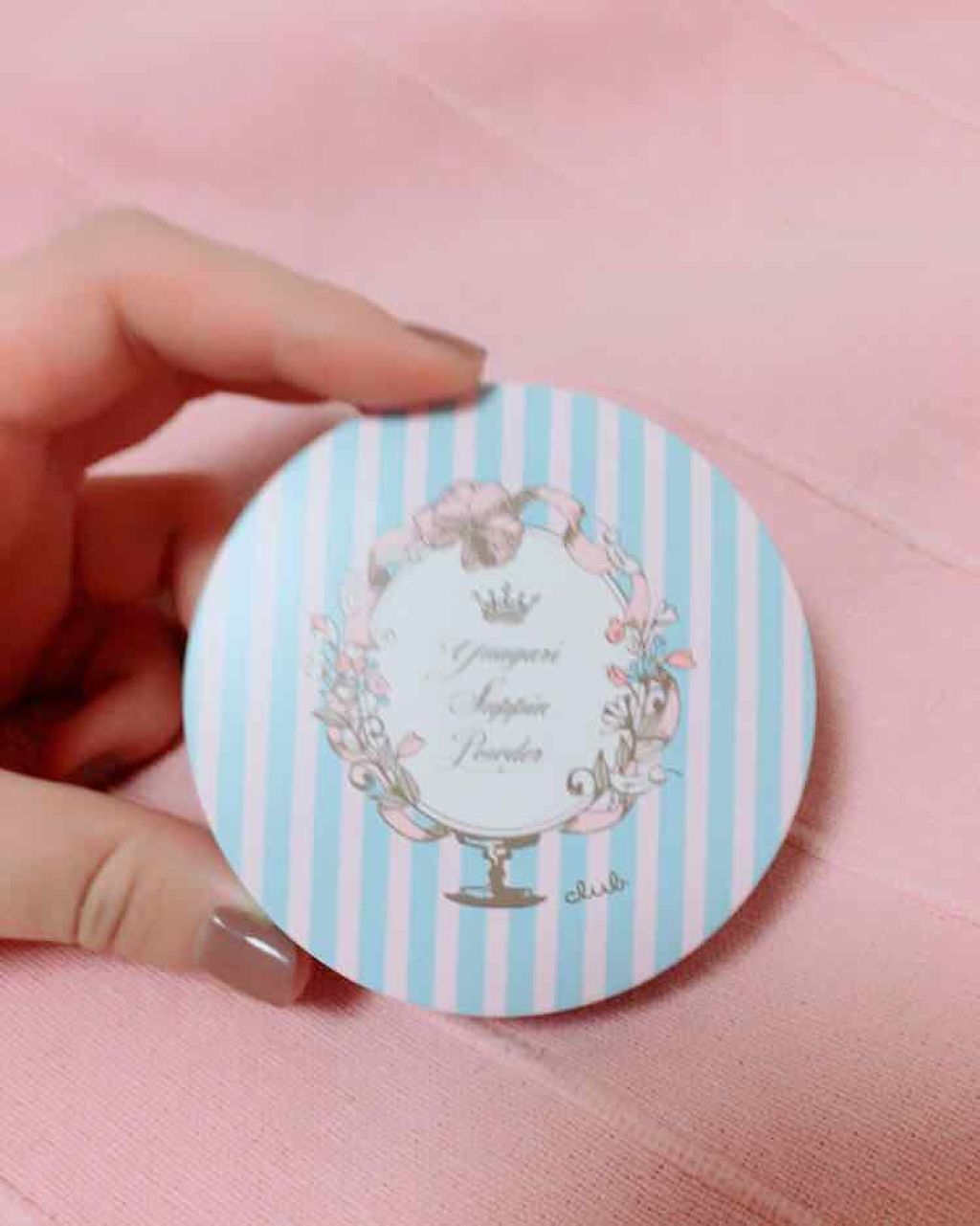 すっぴんパウダー/クラブ/プレストパウダーを使ったクチコミ（2枚目）