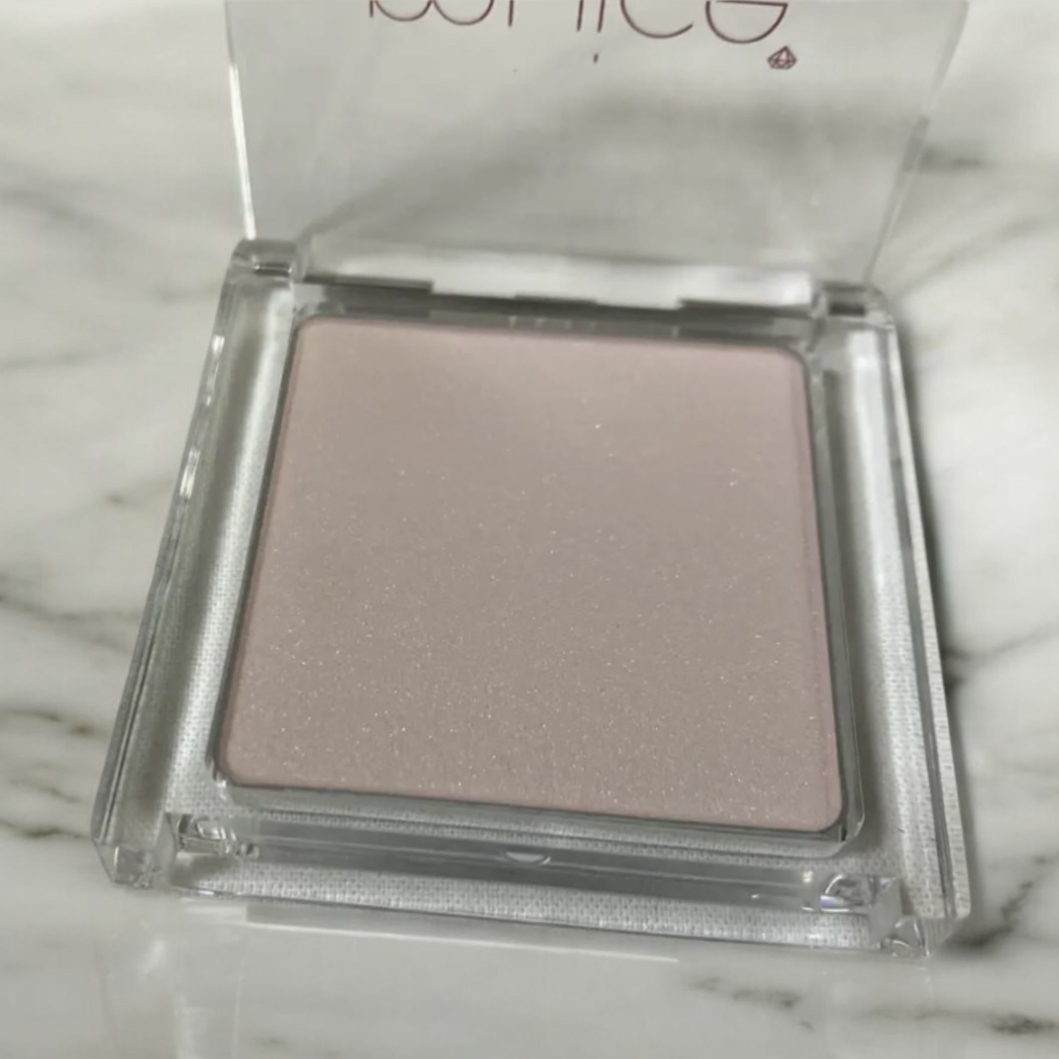 スポットメンテパウダー/muice/プレストパウダーを使ったクチコミ（2枚目）