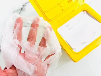 バイオームビタCグローデイリーシートマスク/UIQ/シートマスク・パックを使ったクチコミ(3枚目)