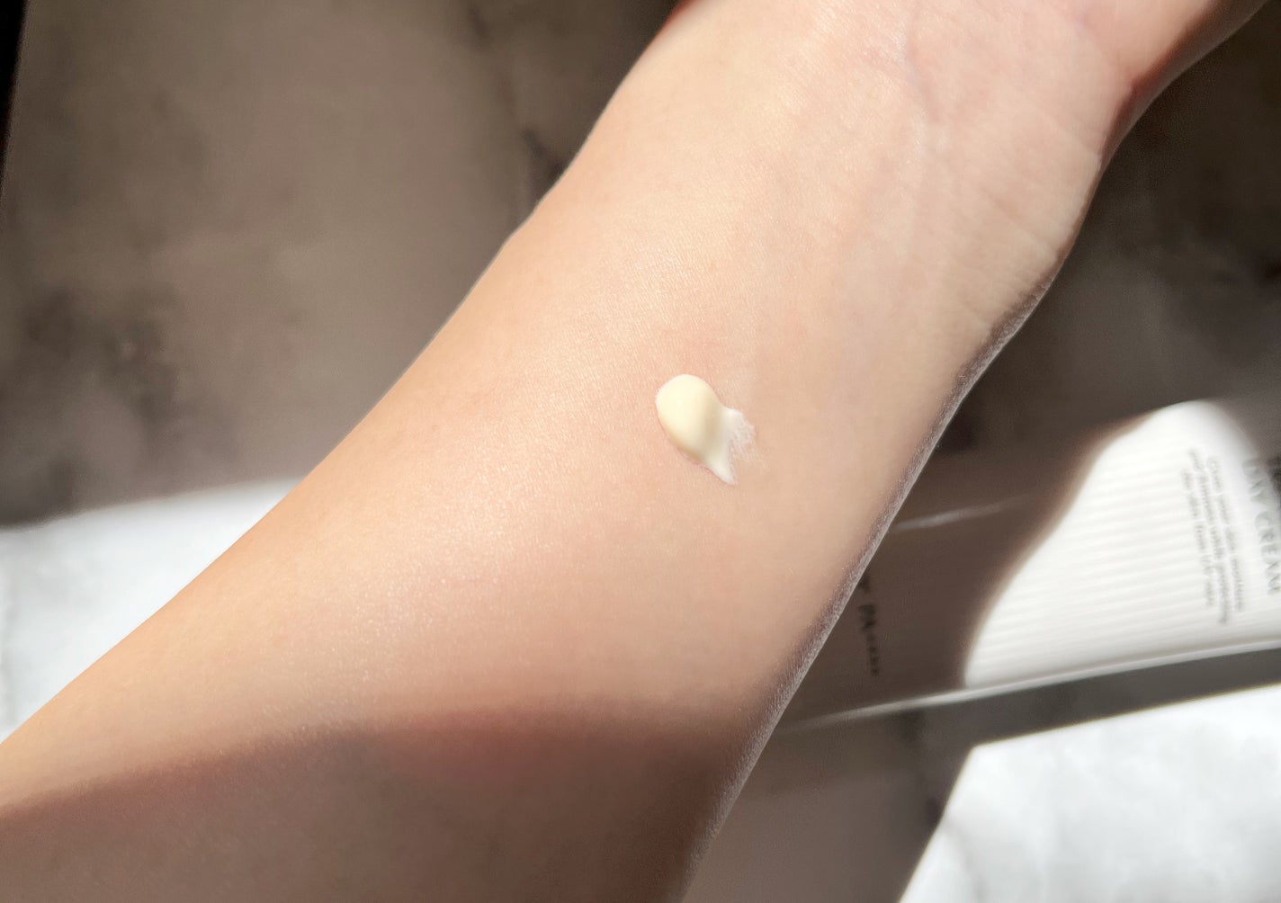 トリートメント デイ クリーム/COVERMARK/日焼け止めクリームを使ったクチコミ(3枚目)