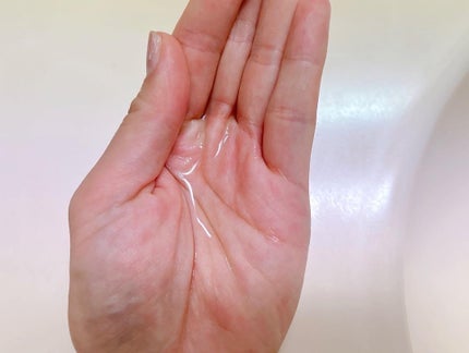 V7 スーパーウォーター トリートメント/by : OUR/洗い流すヘアトリートメントを使ったクチコミ(5枚目)