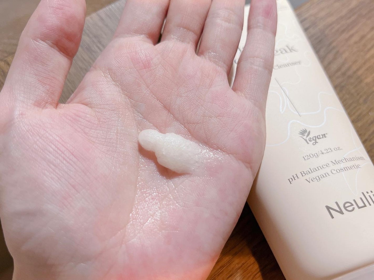 みみみ on LIPS 「⛵️𝙉𝙚𝙪𝙡𝙞𝙞ヌリ(@neulii.jp)𝙅𝙚𝙟𝙪𝘿𝙤𝙣𝙜..」(3枚目)