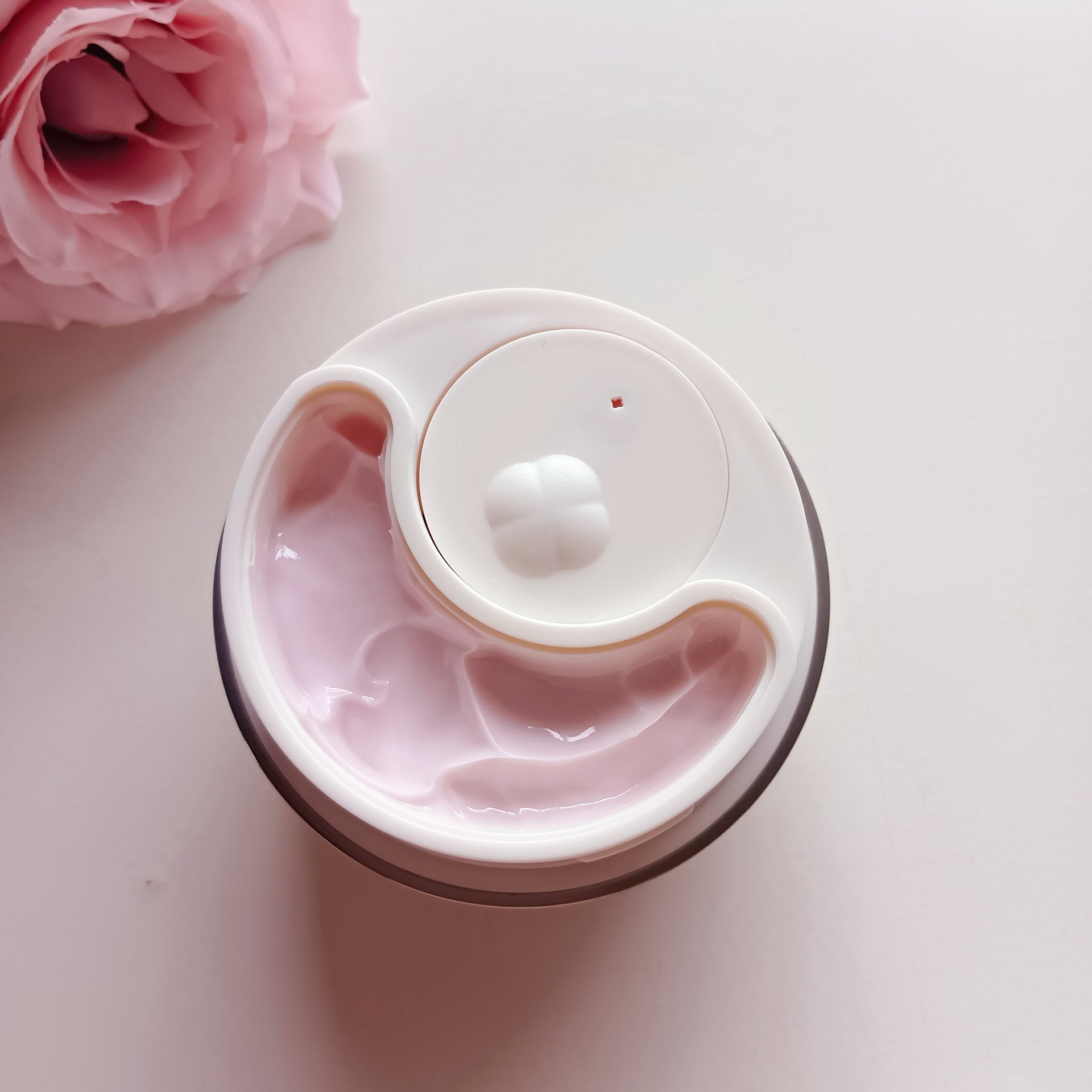 ココチ エージー グローイング エッセンス クリーム マスク/COCOCHI/フェイスクリームを使ったクチコミ（2枚目）