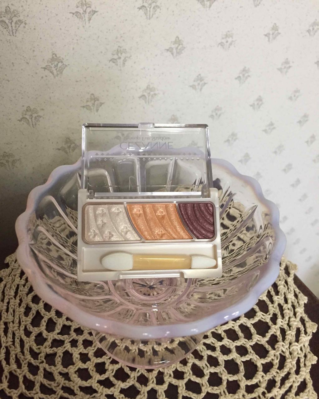 トーンアップアイシャドウ/CEZANNE/アイシャドウパレットを使ったクチコミ(1枚目)