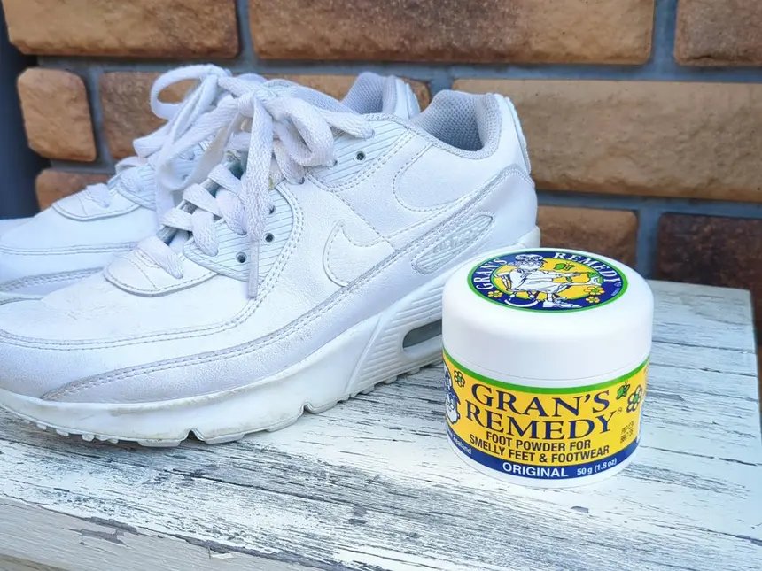 グランズレメディ フットパウダー オリジナル/グランズレメディ/デオドラント・制汗剤を使ったクチコミ（1枚目）