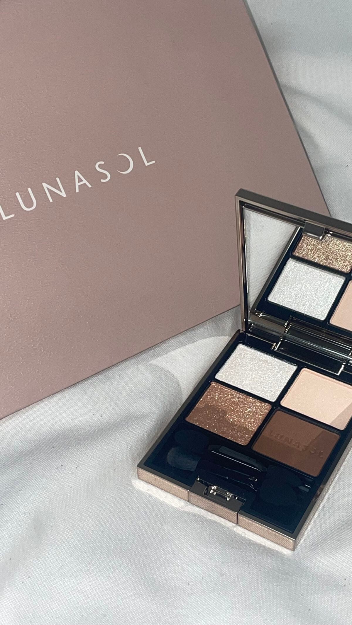 アイカラーレーション/LUNASOL/アイシャドウパレットを使ったクチコミ(1枚目)