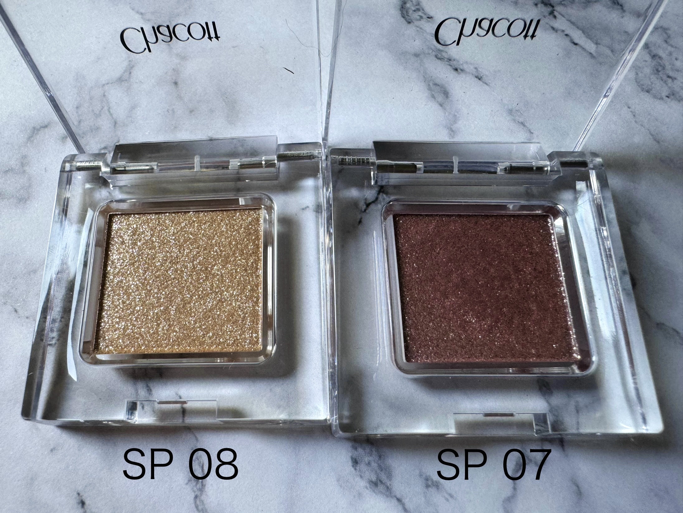 マルチカラーバリエーション スパークル/チャコット・コスメティクス/単色アイシャドウを使ったクチコミ（2枚目）