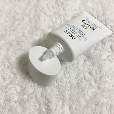 キュレル UVエッセンス SPF30のクチコミ「＼セラミドケア※1できるUVエッセンス／

✔︎花王株式会社

✔︎ キュレル 潤浸保湿 UV.....」（3枚目）