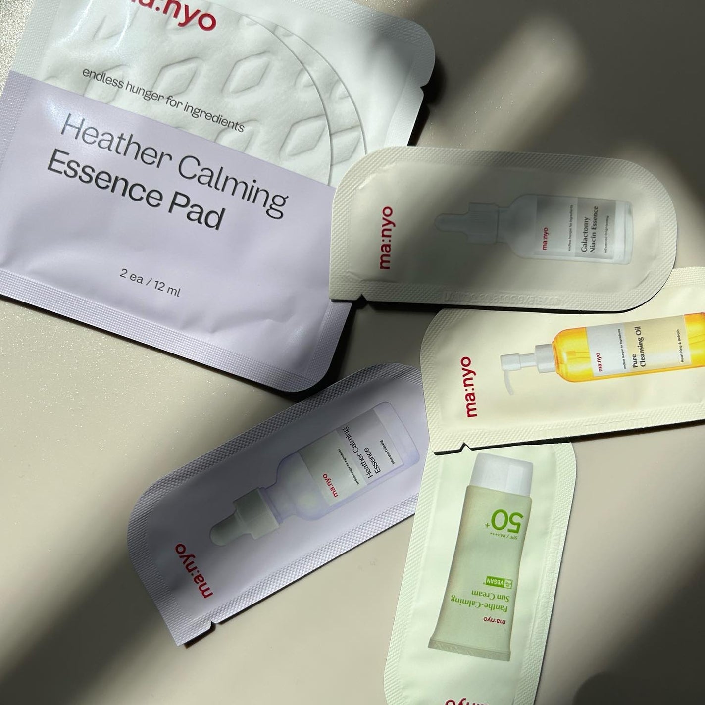 つーちゃん on LIPS 「大人気クレンジングオイルのバームバージョンが新発売日本限定🇯🇵..」(5枚目)