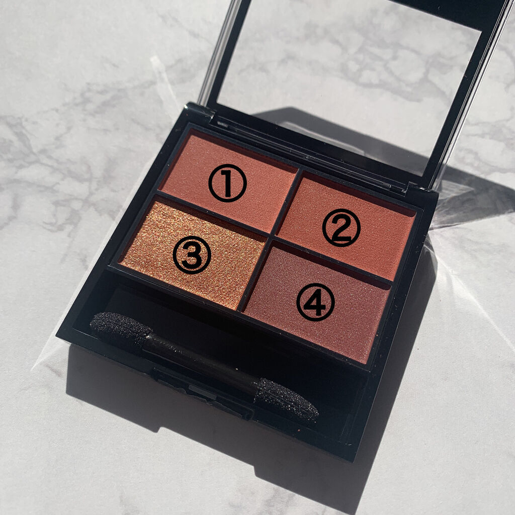 レブロン カラーステイ デイ トゥ ナイト アイシャドウ クアッド/REVLON/アイシャドウパレットを使ったクチコミ（3枚目）