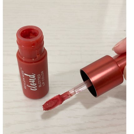 キス クラウド ブロッテッド リップ カラー/REVLON/口紅を使ったクチコミ(2枚目)