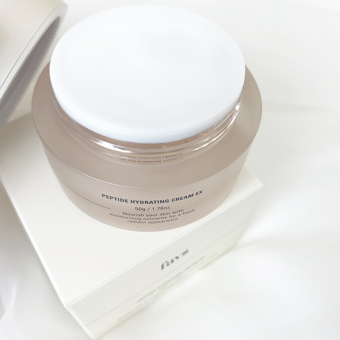 ペプチドハイドレーティングクリーム/favs/フェイスクリームを使ったクチコミ（2枚目）