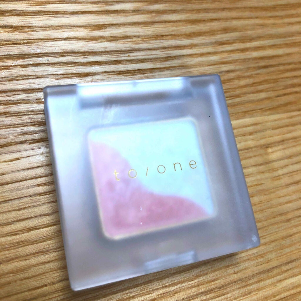 トーン ペタル アイシャドウ/to/one/アイシャドウパレットを使ったクチコミ(1枚目)