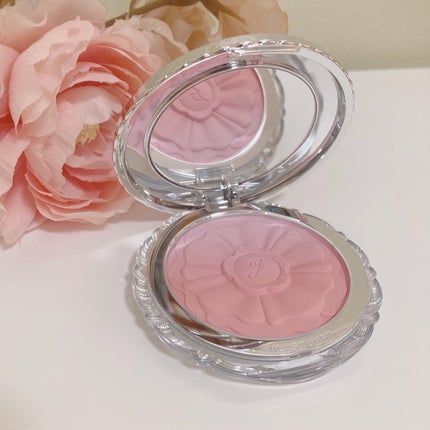 ジルスチュアート パステルペタル ブラッシュ/JILL STUART/パウダーチークを使ったクチコミ(2枚目)