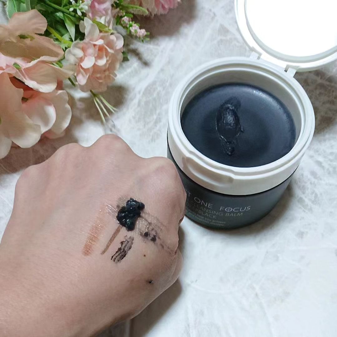 パーフェクトワンフォーカス スムースクレンジングバーム ディープブラック/PERFECT ONE FOCUS/クレンジングバームを使ったクチコミ(5枚目)