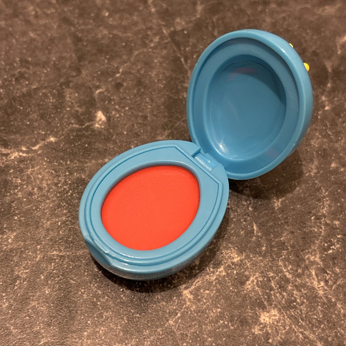 たまごっち リップ&チーク /クレアボーテ/ジェル・クリームチークを使ったクチコミ(2枚目)