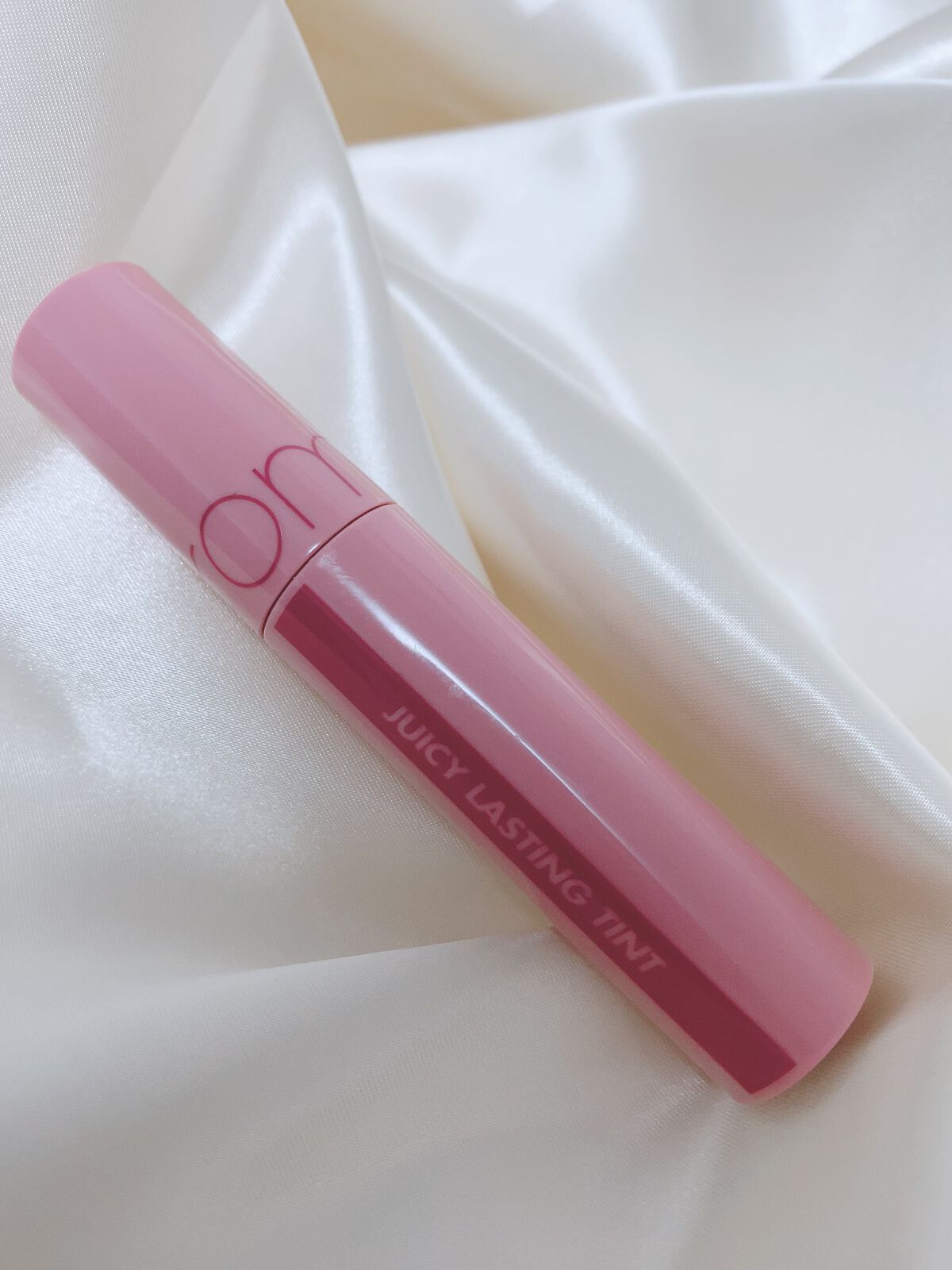 ジューシーラスティングティント/rom&nd/リップティントを使ったクチコミ(2枚目)