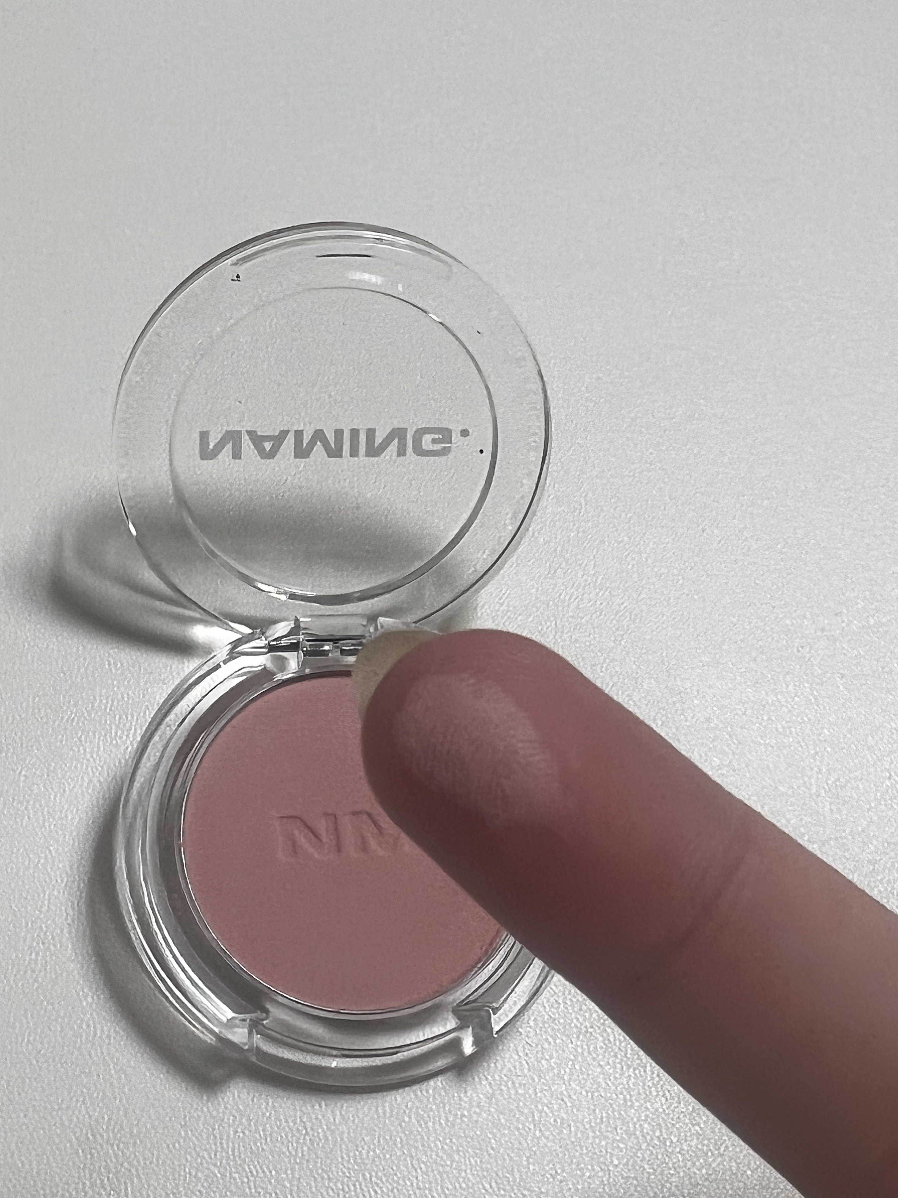 ネーミング フラッフィーパウダーブラッシュ/NAMING./パウダーチークを使ったクチコミ（3枚目）