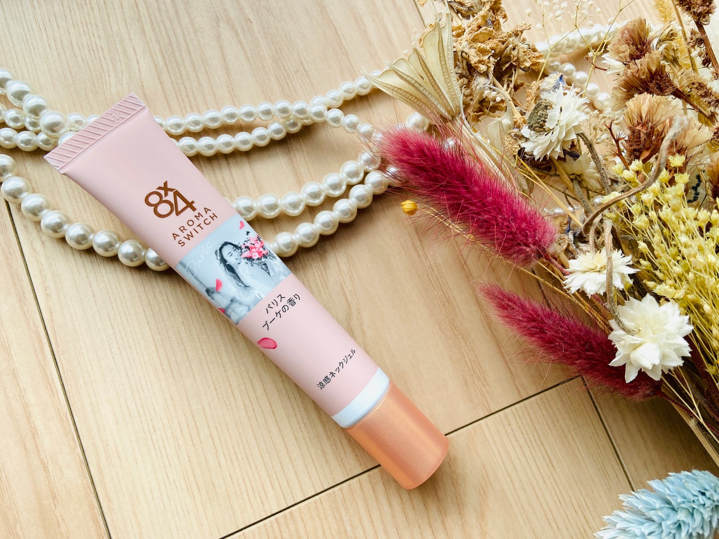 8x4 アロマスイッチ 涼感ネックジェル パリスブーケの香り/8x4/デオドラント・制汗剤を使ったクチコミ(2枚目)