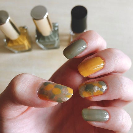 カラフルネイルズ/キャンメイク/マニキュアを使ったクチコミ(4枚目)