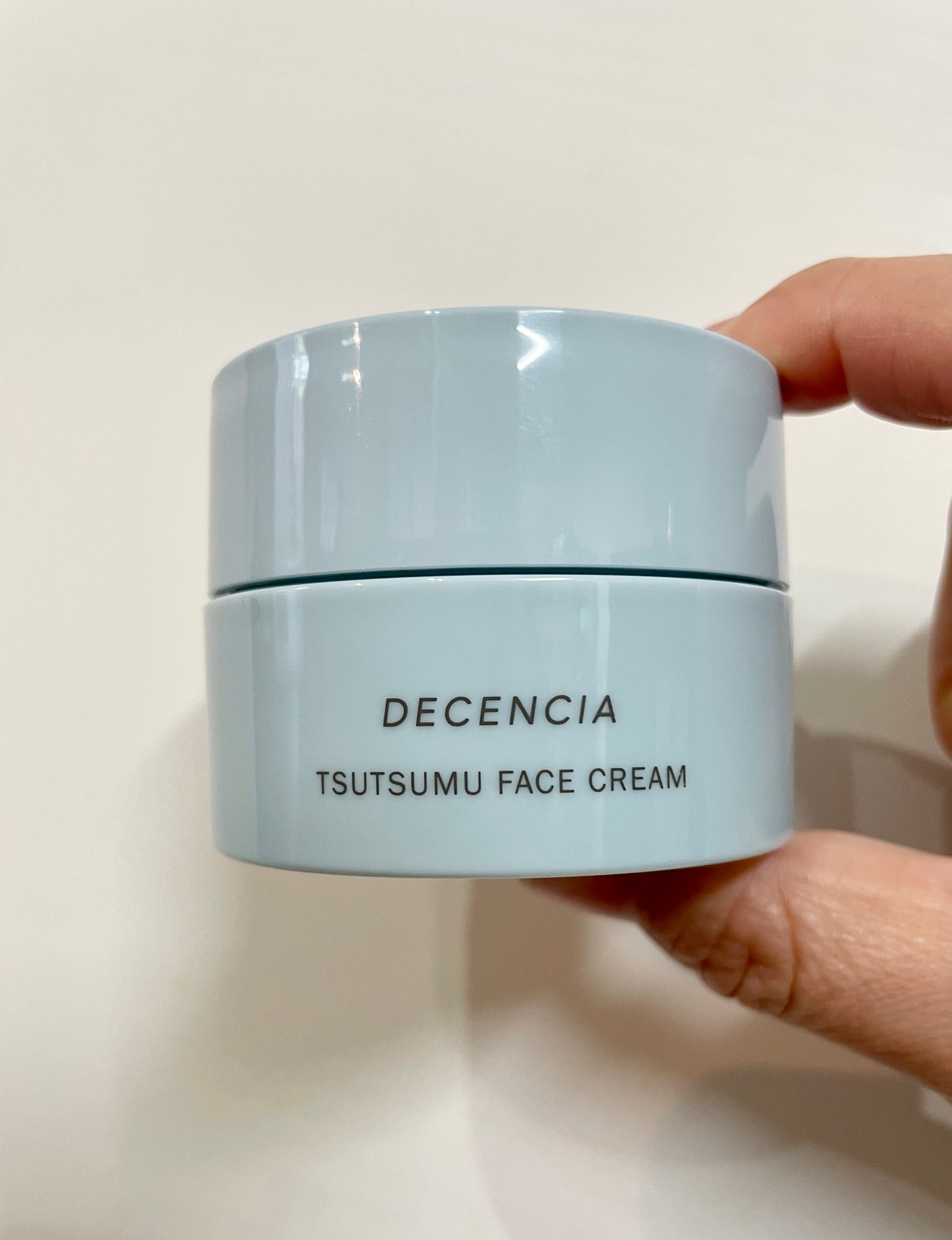 ディセンシア つつむ フェイスクリーム/DECENCIA/フェイスクリームを使ったクチコミ(1枚目)